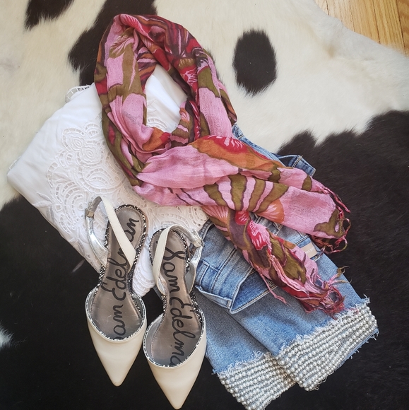 Sam Edelman Cream Pointed Toe Slingback Flats - Picture 2 of 11